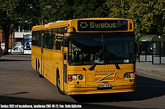 Swebus_3832_Landskrona_busstation_20050923