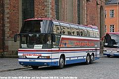 Swebus_4820_Interbus_528_Stockholm_Birger_Jarls_Torg_20060904